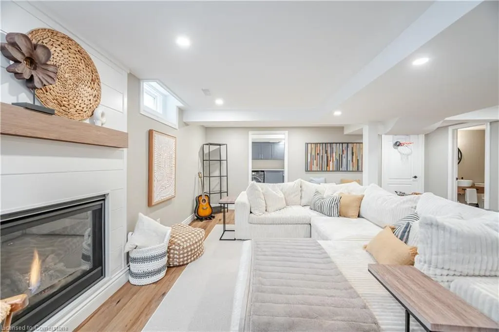 1253 Roper Drive