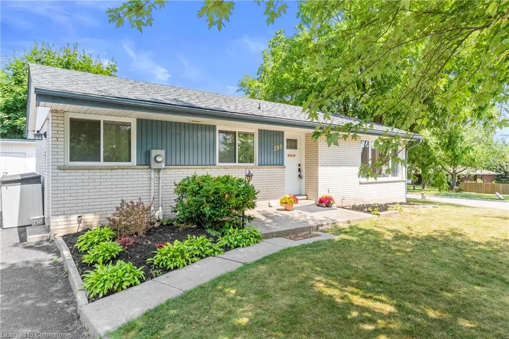 280 Dale Crescent