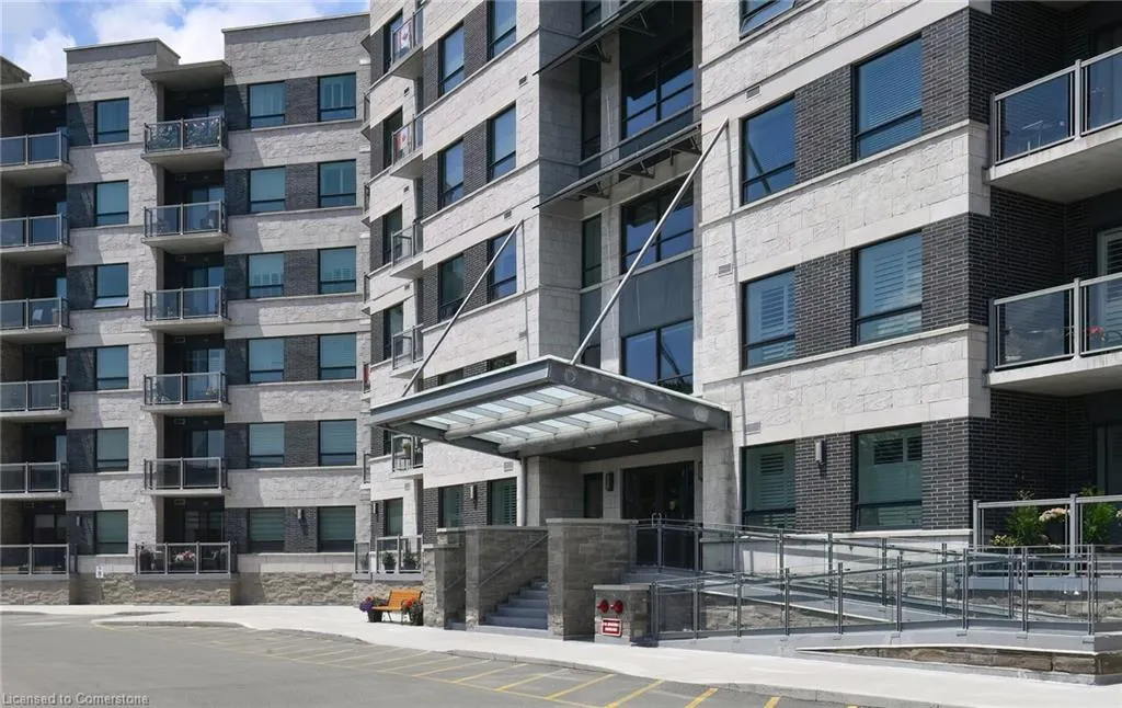 383 Main Street, #112