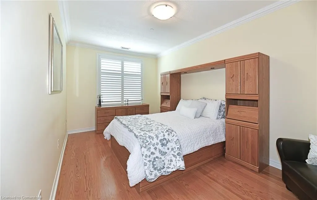 383 Main Street, #112