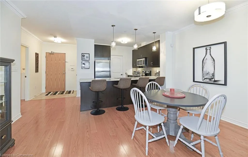 383 Main Street, #112