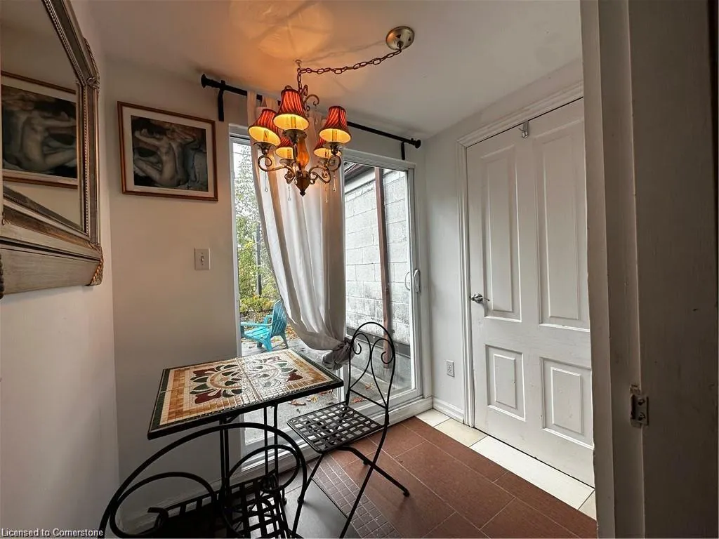 237 James Street N, #3