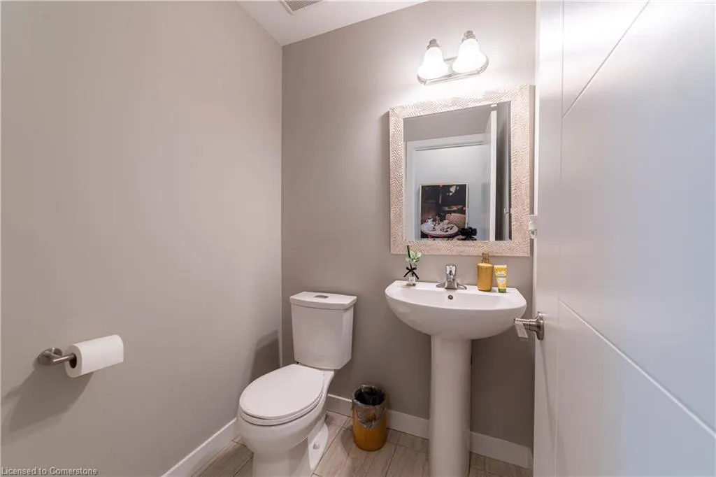 933 Robert Ferrie Drive