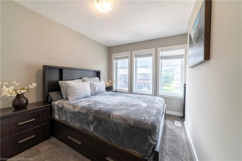933 Robert Ferrie Drive