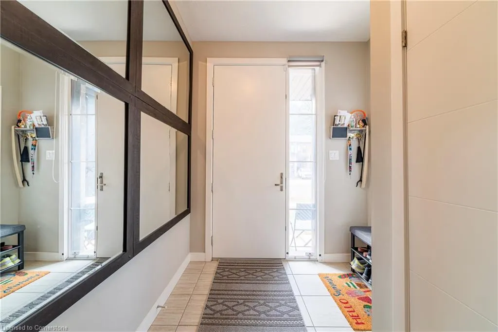 933 Robert Ferrie Drive