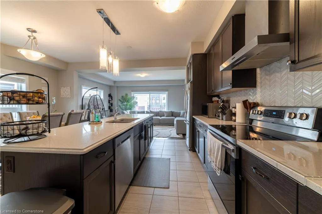 933 Robert Ferrie Drive