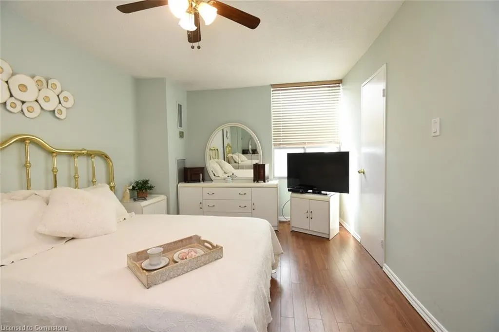 2055 Upper Middle Road, #1610