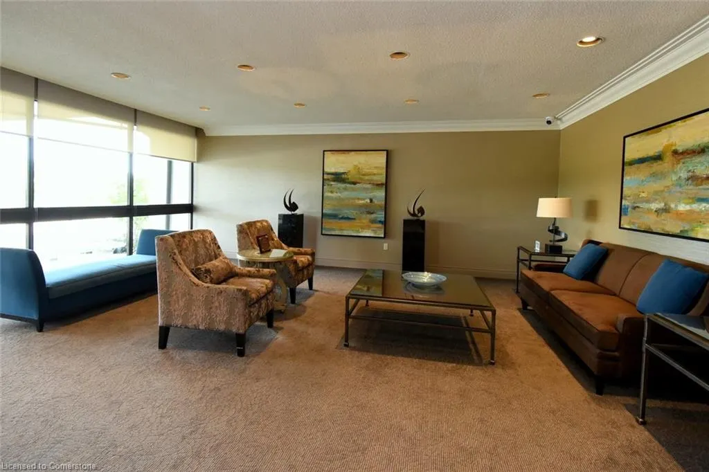 2055 Upper Middle Road, #1610