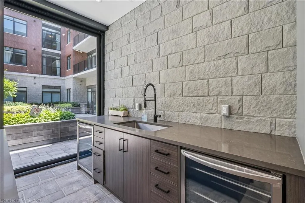 1 Redfern Avenue, #102
