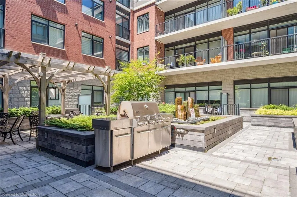 1 Redfern Avenue, #102