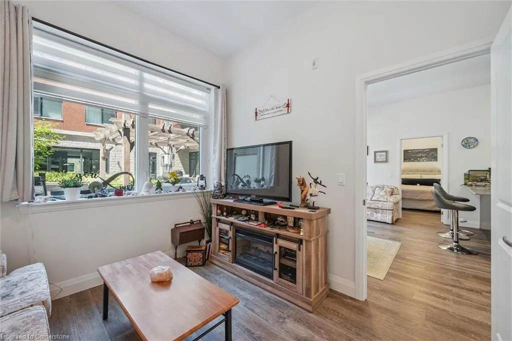 1 Redfern Avenue, #102