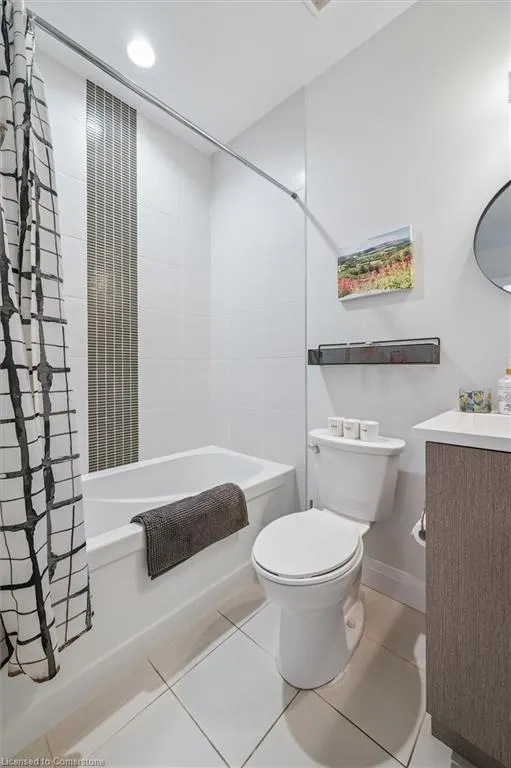 1 Redfern Avenue, #102