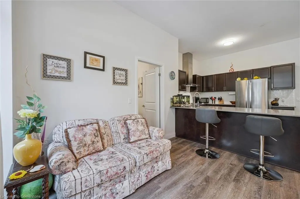 1 Redfern Avenue, #102