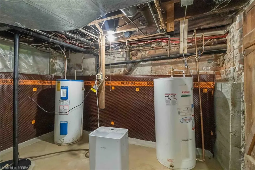 161 Maple Street, #1