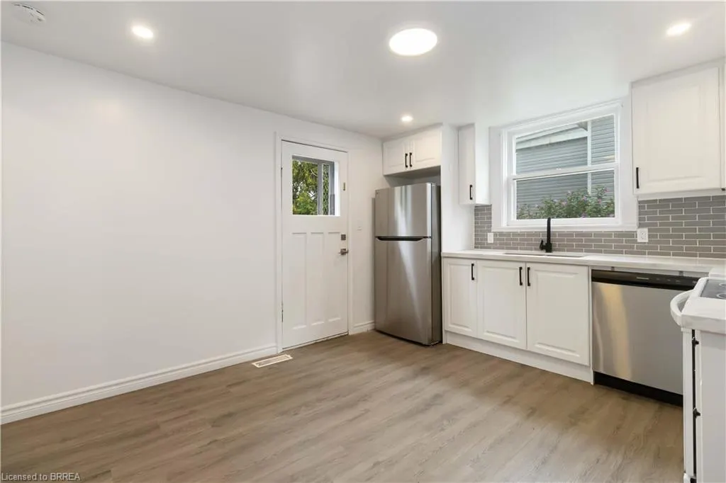 161 Maple Street, #1