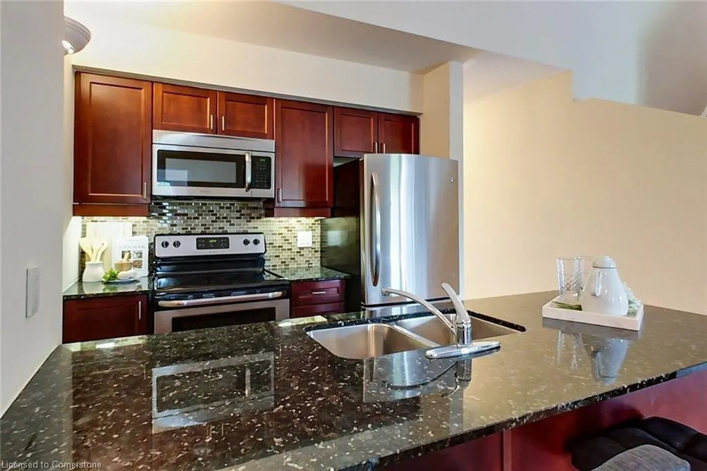 8 Brandy Lane, #302