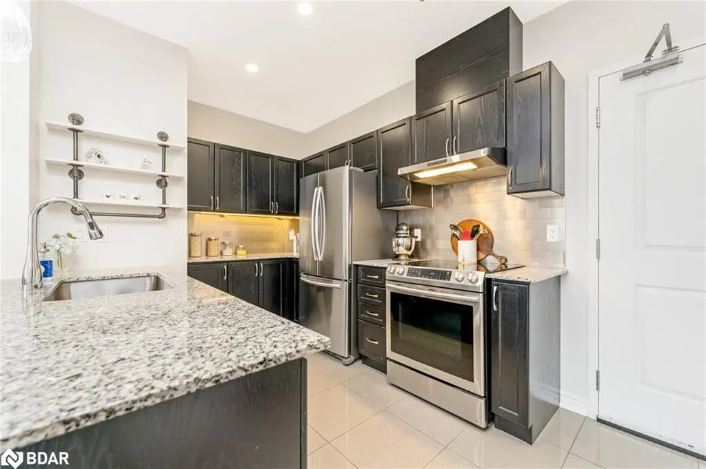 1370 Costigan Road, #304