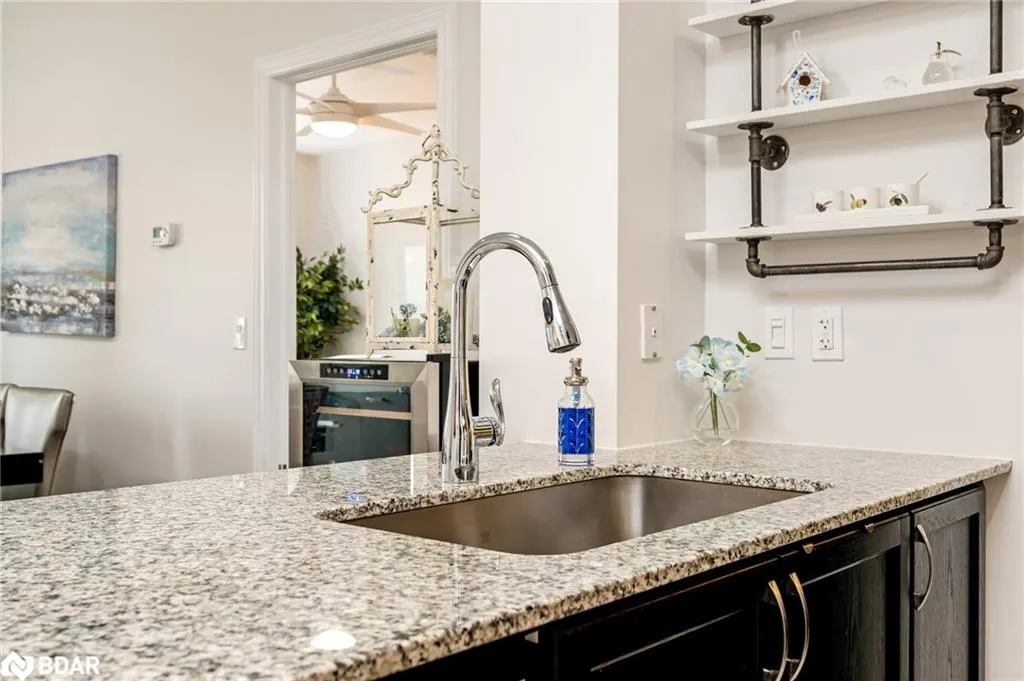 1370 Costigan Road, #304