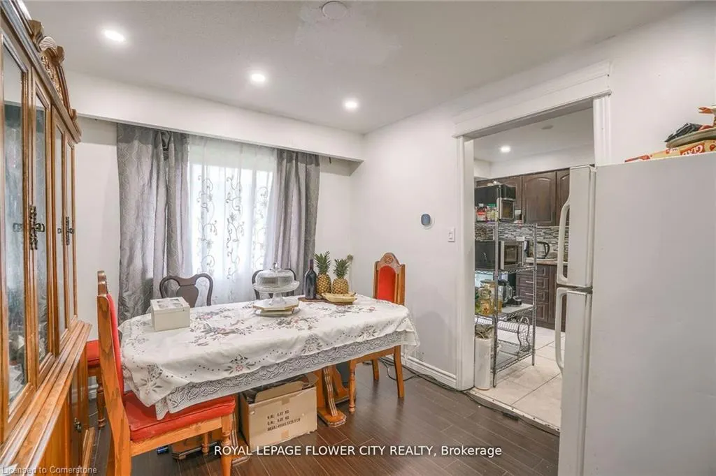 7475 Goreway Drive, #49