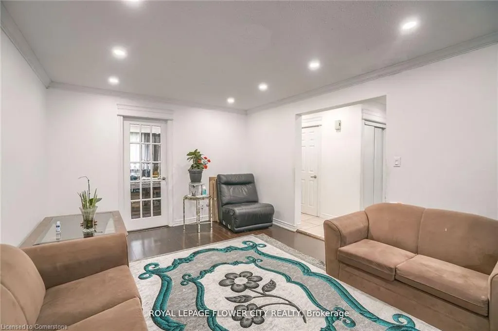 7475 Goreway Drive, #49