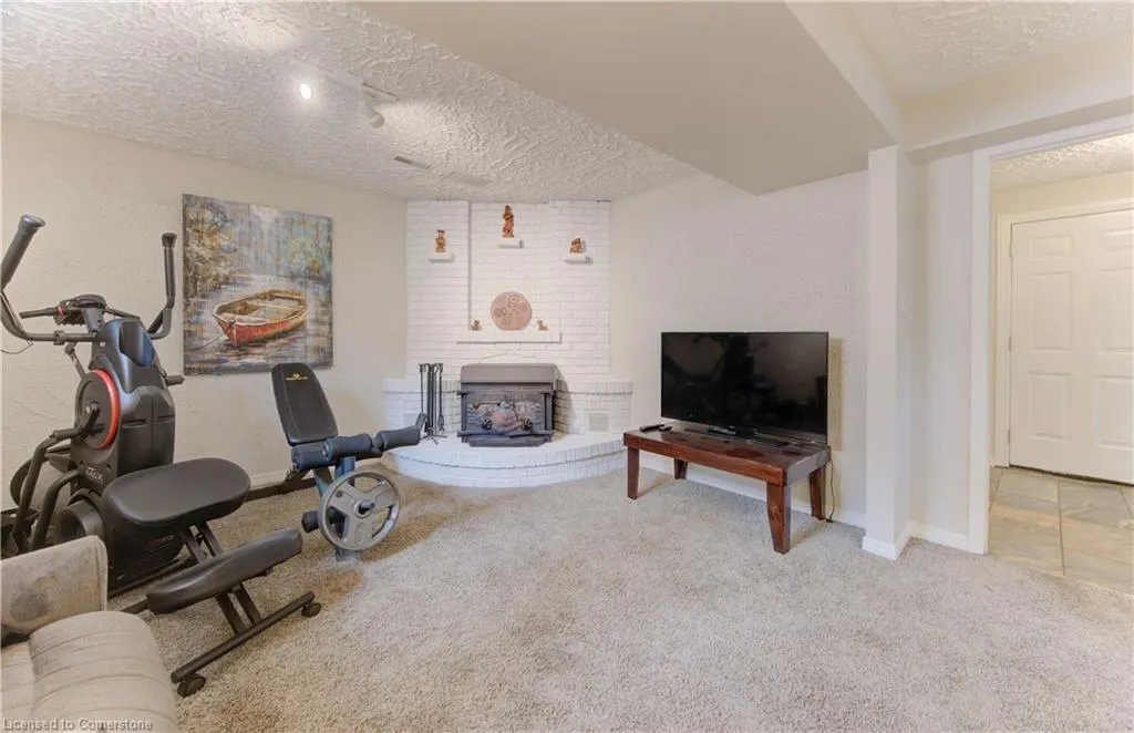 316 Country Hill Drive