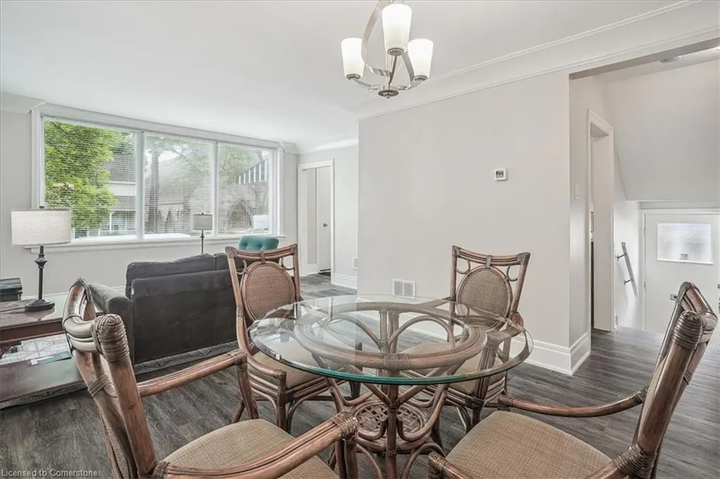 38 Viewpoint Avenue, #1