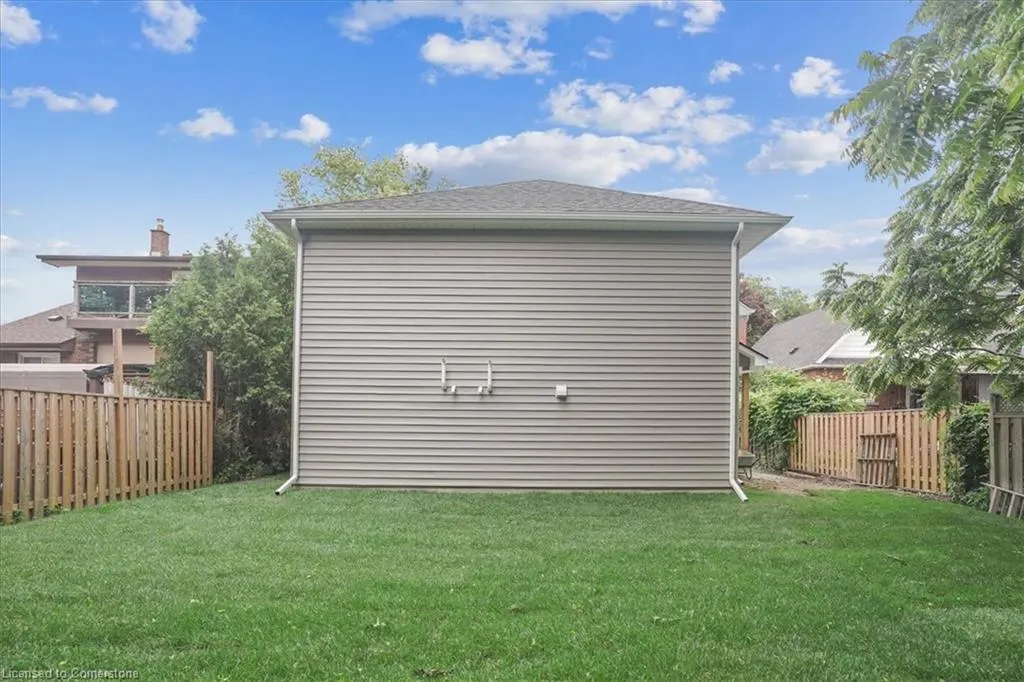 38 Viewpoint Avenue, #1