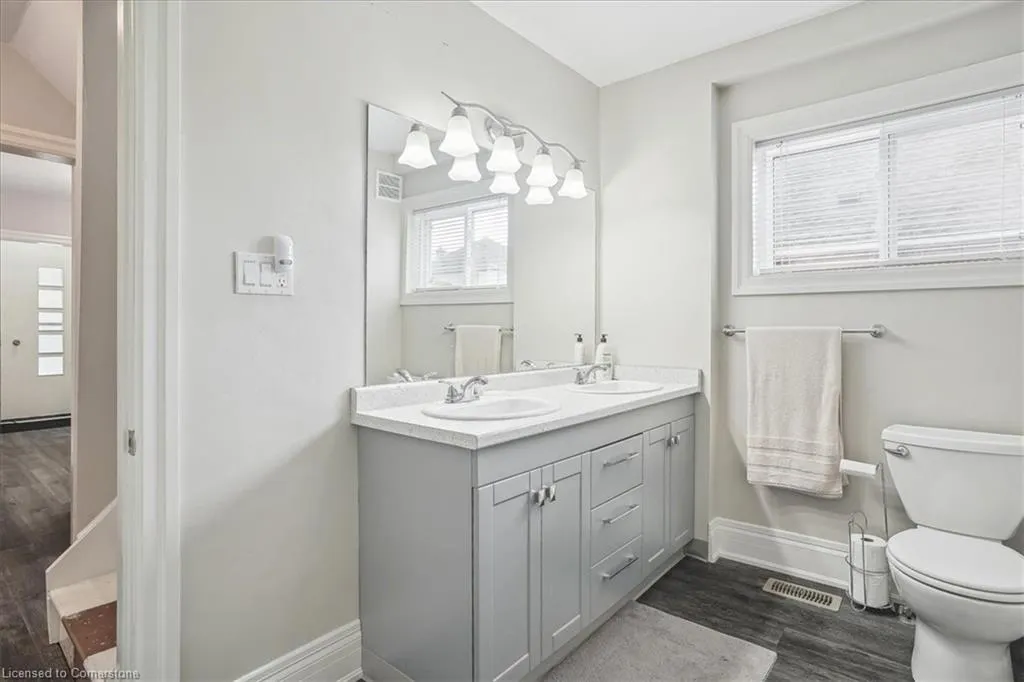 38 Viewpoint Avenue, #1