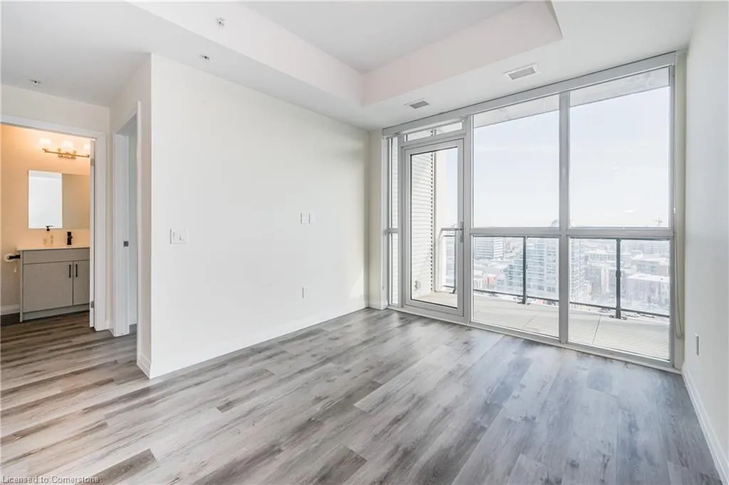 60 Charles Street W, #1104