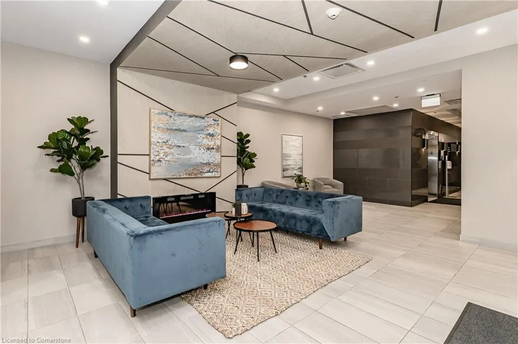 60 Charles Street W, #1104