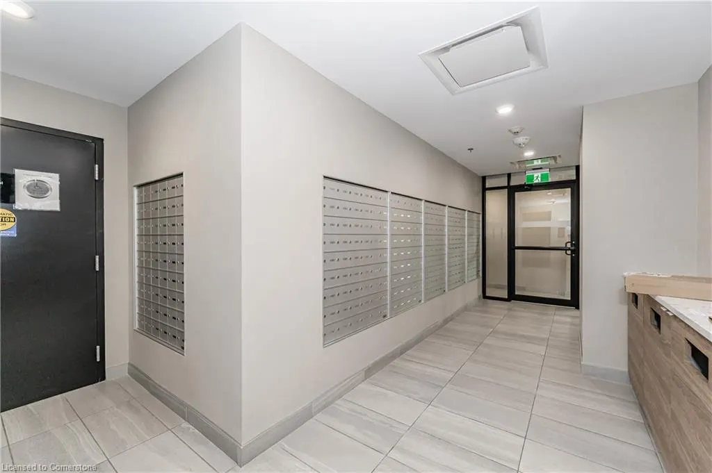 60 Charles Street W, #1104