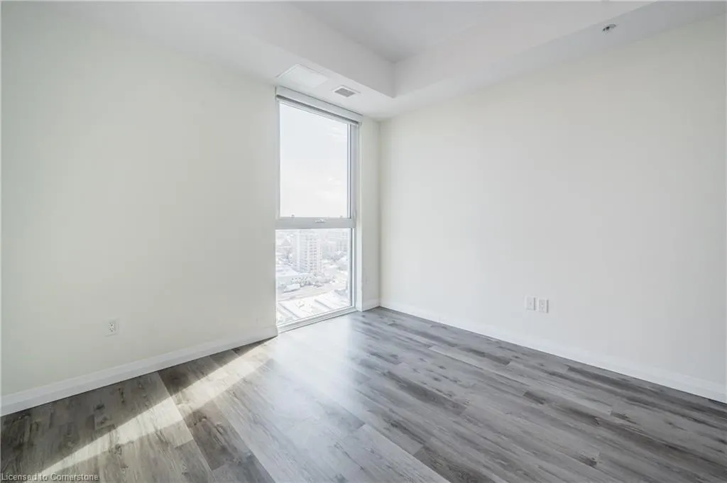 60 Charles Street W, #1104