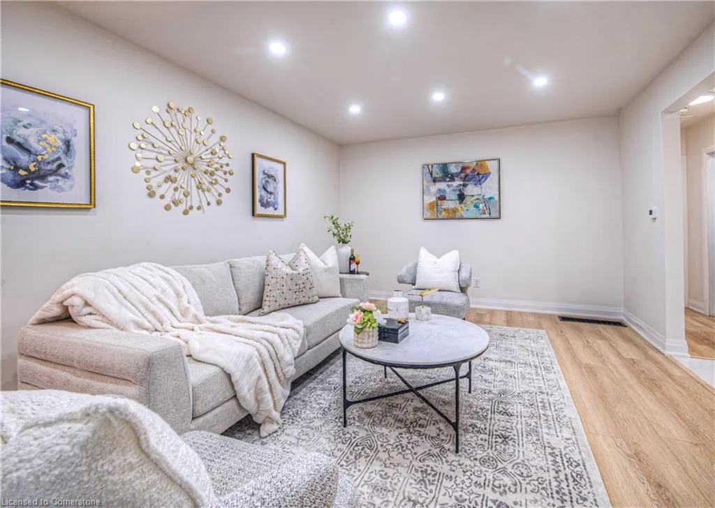 76 Ravine Drive