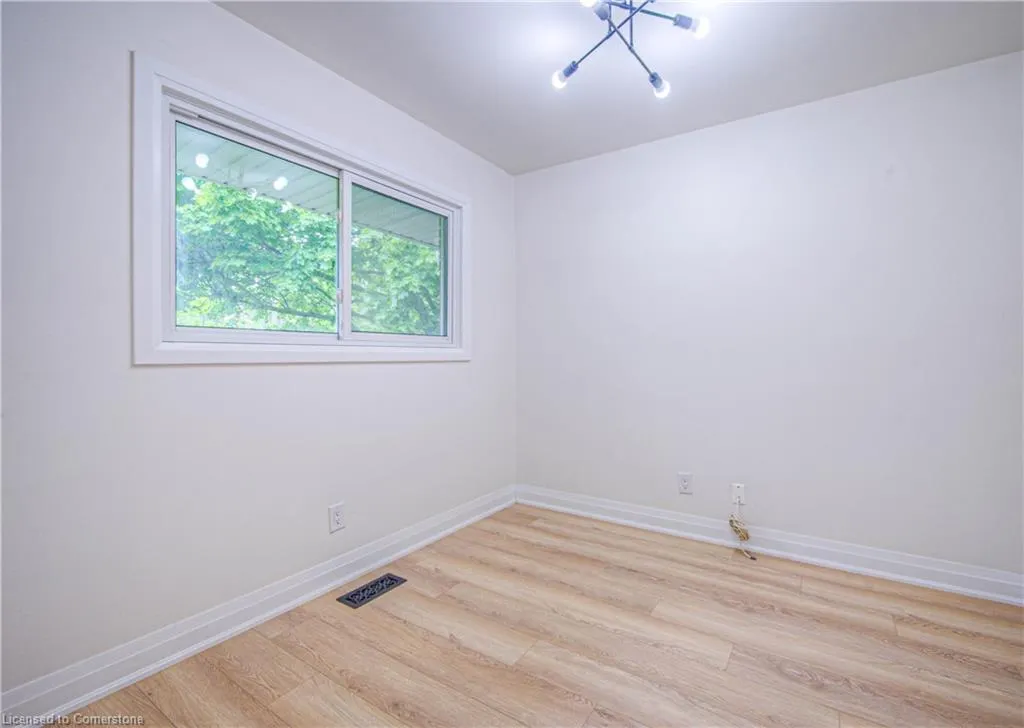 76 Ravine Drive