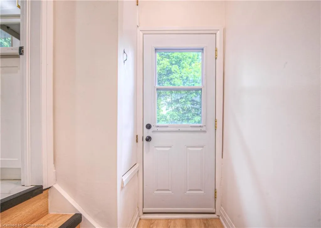 76 Ravine Drive