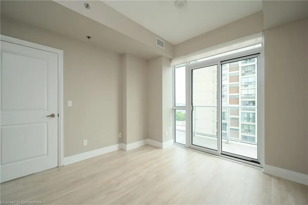 55 Speers Road, #1103