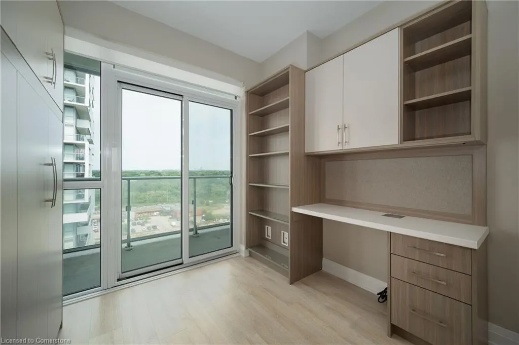 55 Speers Road, #1103