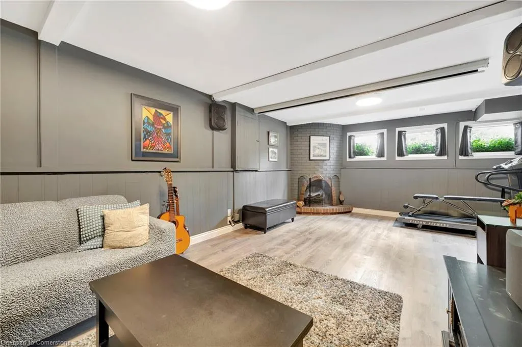11 Brassey Court
