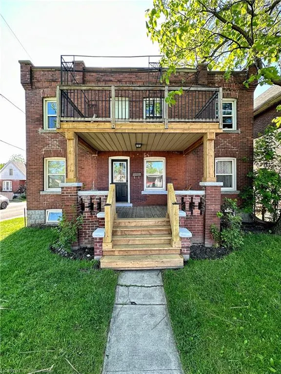 140 Gage Avenue N