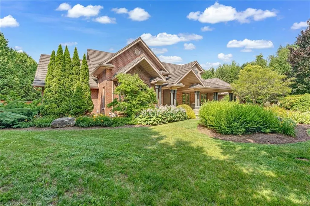18 Fox Run Drive