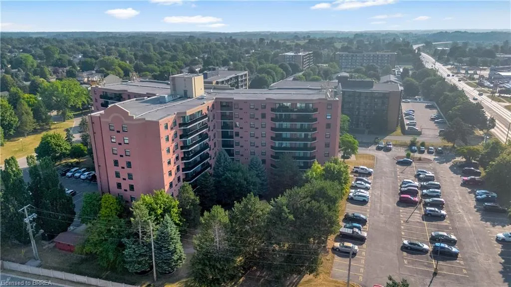 9 Bonheur Court, #112