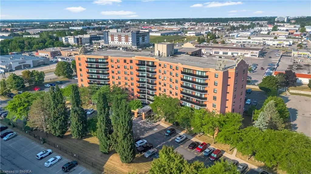 9 Bonheur Court, #112