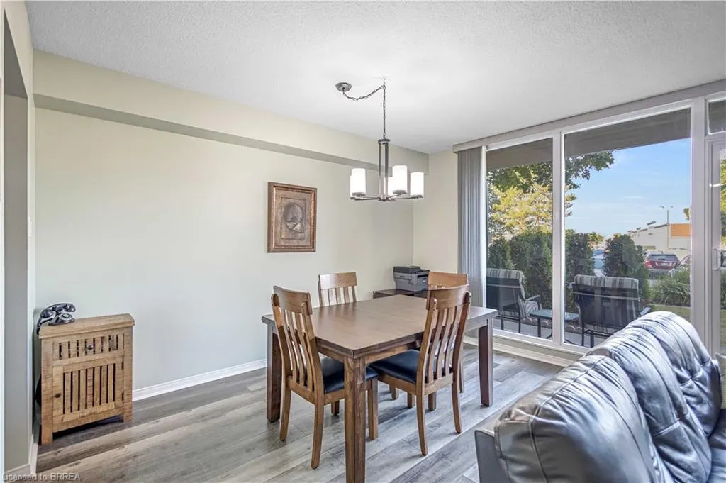 9 Bonheur Court, #112