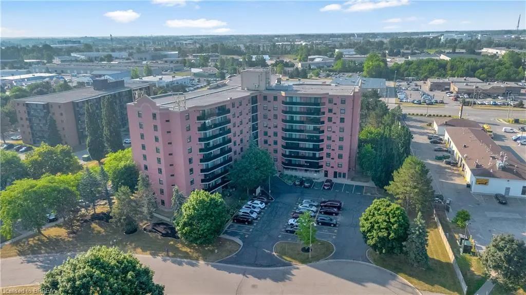 9 Bonheur Court, #112