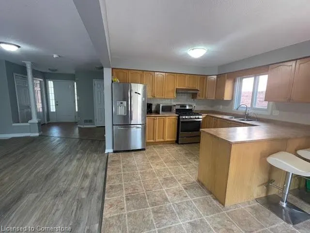 309 Tealby Crescent, #Upper