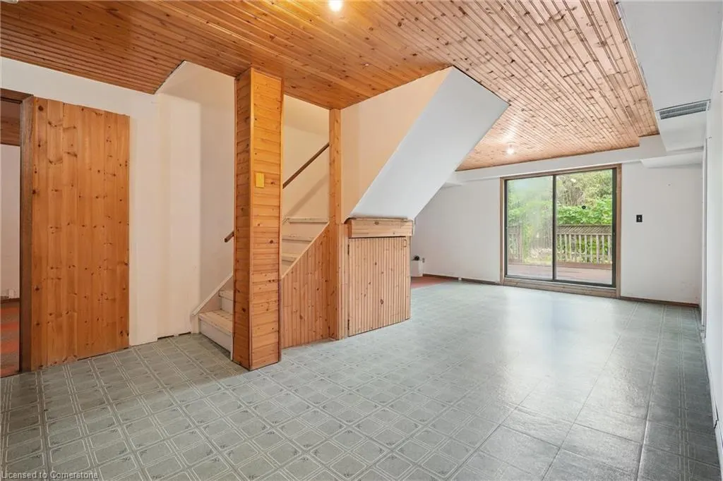 6 Windstar Place
