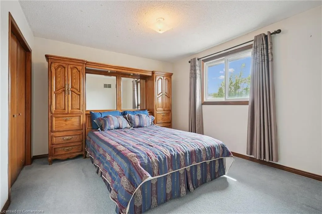 6 Windstar Place