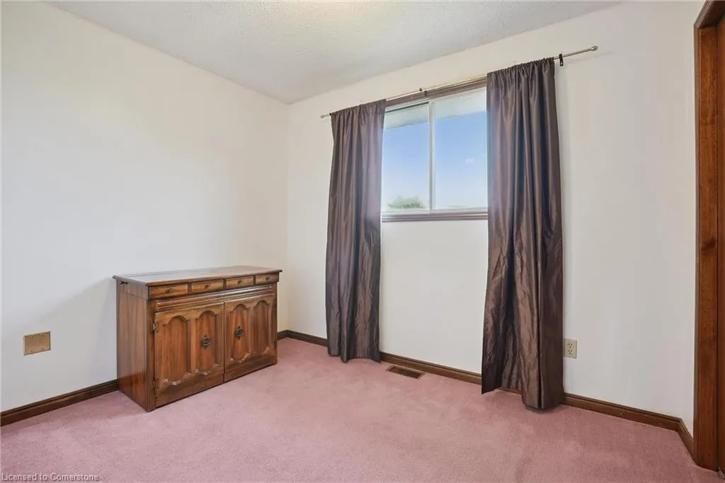 6 Windstar Place