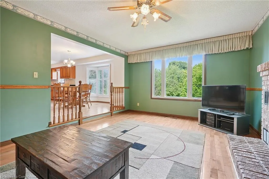 6 Windstar Place