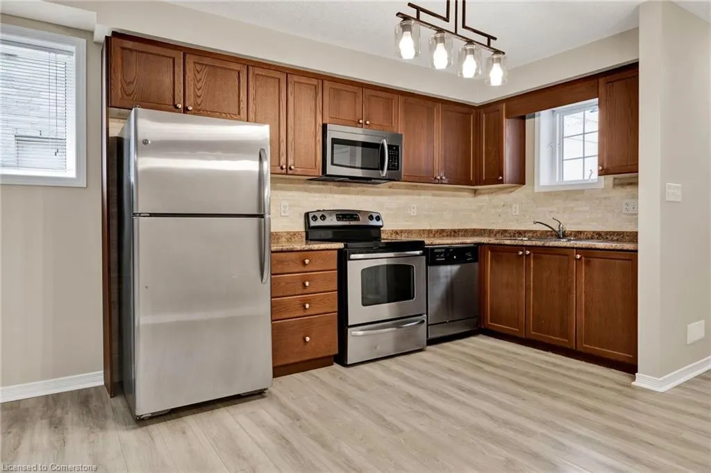 931 Glasgow Street, #12D
